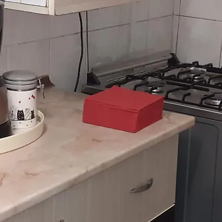 Apartament 50 Mp, 2 Camere, Decomandat, Self Check-In 24 H, Pacare In Zona, Brasov Apartment